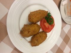 炸马介休球-船屋葡国餐厅