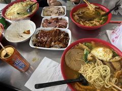 -易记皮肚面(明瓦廊店)