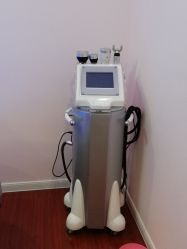 -时尚妈咪产后修复中心