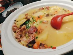 -川流不息·地道川菜·小龙虾(松东路店)