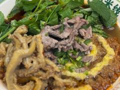 -百联临沂购物中心(临沂路店)