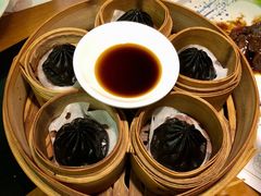 黑松露小笼包-南小馆(迪士尼小镇店)