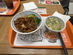 -吉野家(长沙五一广场IFS店)
