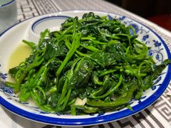 -客家大院·非遗赣南客家菜(郁孤台店)