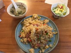 培根鲜露虾仁炒饭-红小满休闲餐厅(十全街店)