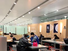 大堂-麦当劳(北京大兴机场二层国内到达(安检外)店)