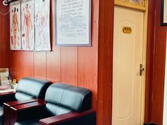 -国医整脊馆(武夷路店)