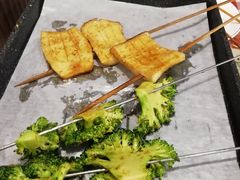 -蚝火爆·烧烤餐厅