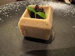 -玥轩YUE HIN(IFS国际金融中心店)