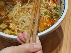 -陇上秦轩西安biangbiang面(朝龙汇店)