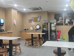 -杨铭宇黄焖鸡米饭(光谷APP广场店)