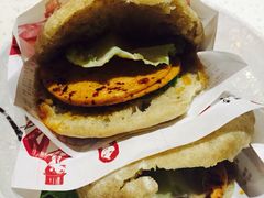 一叶一世界藏茶素食火锅-一叶一世界•素食餐厅(环球中心店)