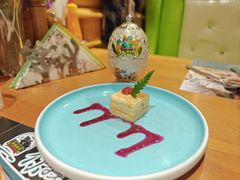 -米德维奇俄式西餐厅(西六道街店)