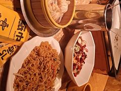 -喝丢一只鞋海鲜烧烤·海肠捞饭(东关街店)