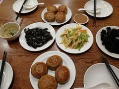 -清真吴记门钉肉饼·喜多利