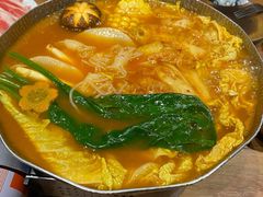 肥牛泡菜锅-稻前Taoki(方圆荟店)