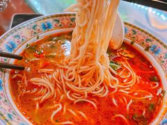 -金杨拉面王小吃面馆·牛三宝面·红烧牛肉粉