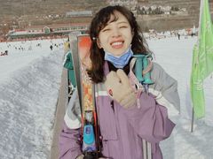 -济南卧虎山滑雪场