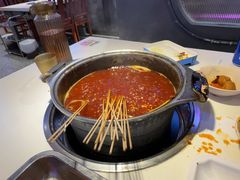 -钢管厂五区小郡肝串串香(蜀都万达店)