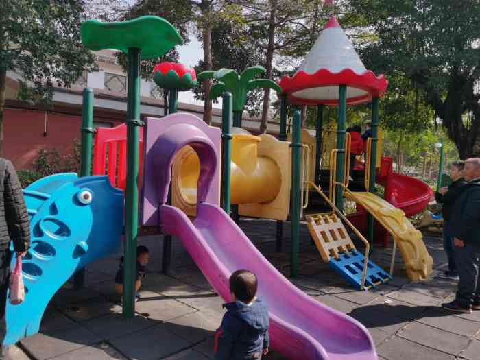 黄埔儿童乐园机动游戏