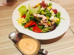 -必胜客(东大桥店)