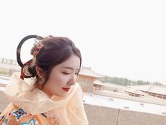 -敦煌山庄摘星阁