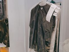 -福奈特洗衣洗鞋(宝华广场店)
