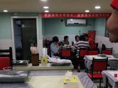 大堂-张氏龙虾烧烤(延吉中路店)