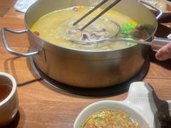 -领鲜潮牛鲜牛羊肉火锅(宏昌店)