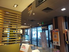 -麦当劳(海岸城店)