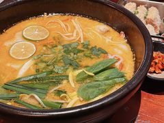 -银米·云南传统过桥米线(双廊黑金冠店)