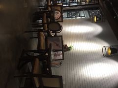 -粤色·老广州茶餐厅(河南商会大厦店)