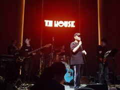 -TZ House音乐现场(来福士中心店)