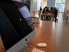 -Apple零售店(华贸购物中心店)