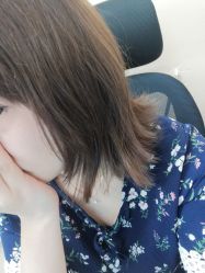 -SIX Hair Consultant