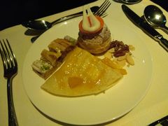 -澳门旅游塔360°旋转餐厅(南湾湖广场店)