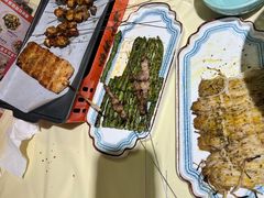 -嗨辣小聚·盘锦河蟹·海鲜烧烤龙虾(盘锦十年好店)