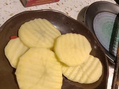 -炙爱鮮貨火锅(中东砂之船店)