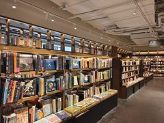 -茑屋书店(天目里店)