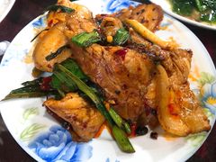 回锅肉-口口香小吃店