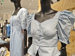 -URBAN REVIVO(七宝领展广场店)