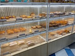 -85度C(生甜甜圈研究工坊·上海局门店)