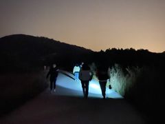 -鬼笑石后山停车场