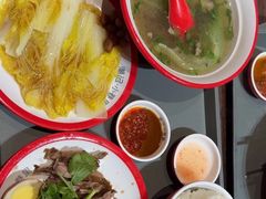 -大食代美食广场(上海中心店)