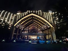 -三亚湾海居铂尔曼度假酒店