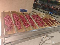 -元一希尔顿酒店·鲜切牛肉火锅禅自助餐厅