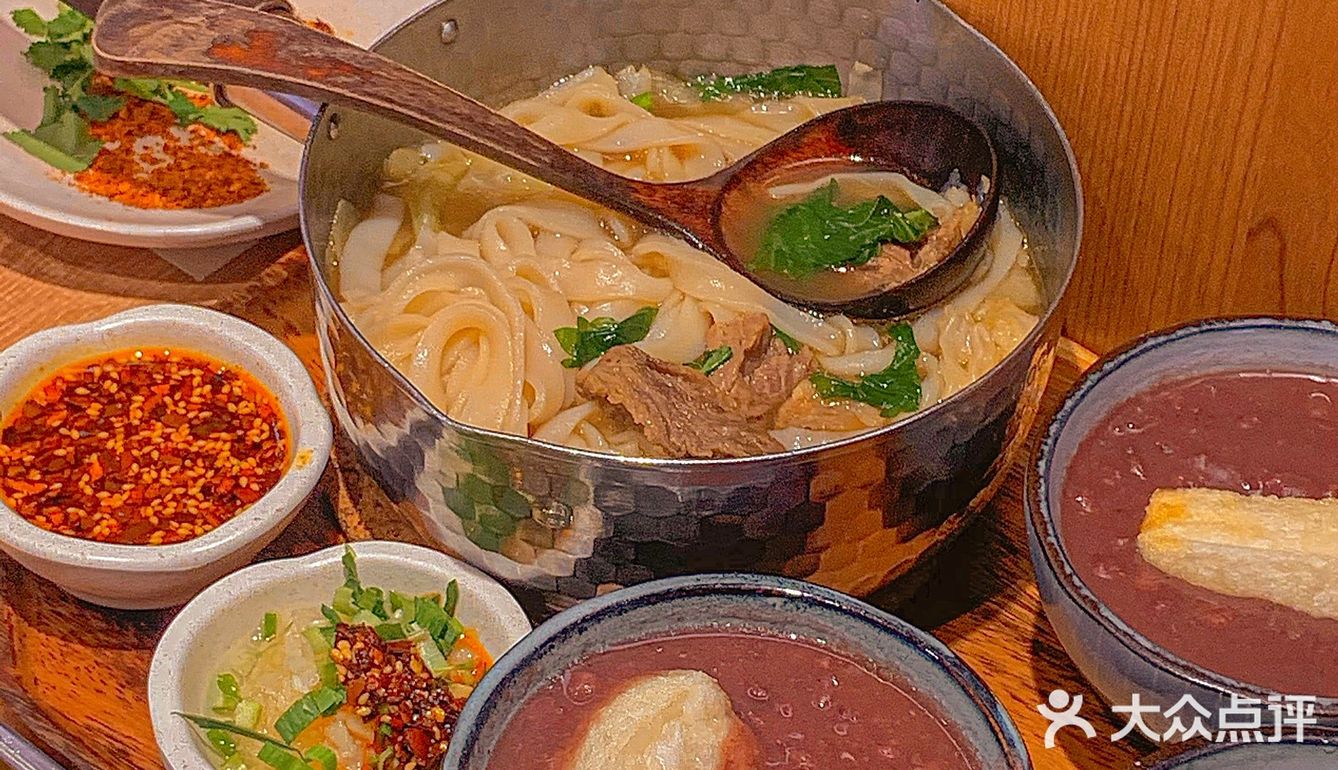 上海探店 |被这碗糯叽叽烤年糕红豆沙治愈了