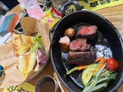 -西语炭烧牛排·西厨(石龙店)