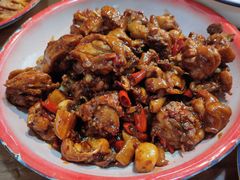 -老三样·美食研究中心(世贸路店)