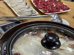 鸡肉-濠轩阁特色生蚝火锅(水湾路店)